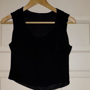 Women's Black Scoop Neck Sleeveless Tank Top